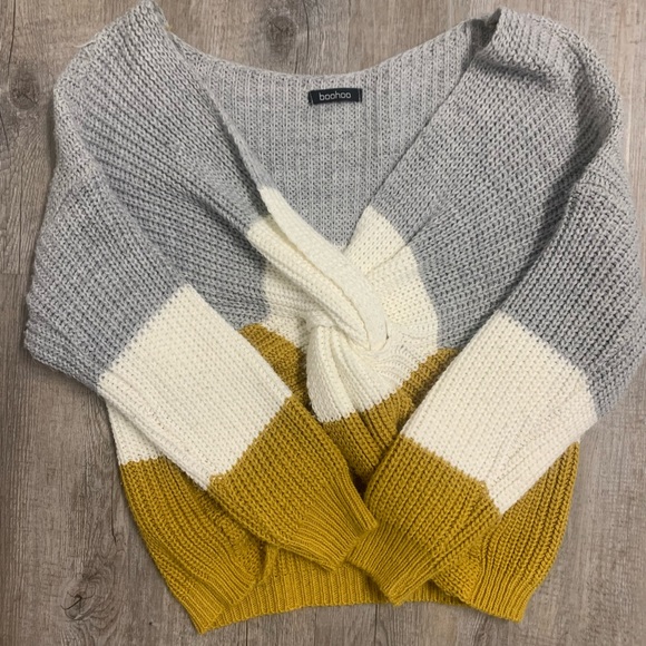 Boohoo Colour Block Front Knot Sweater - Picture 2 of 4